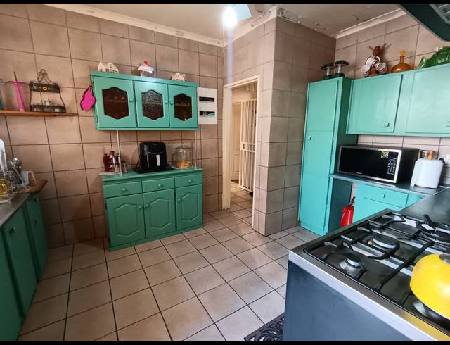 3 BEDROOM HOUSE FOR SALE IN BRACKENDOWNS
